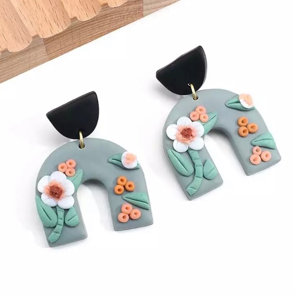 Jewelry - Floral U-Shaped Textured Clay Polymer Earrings